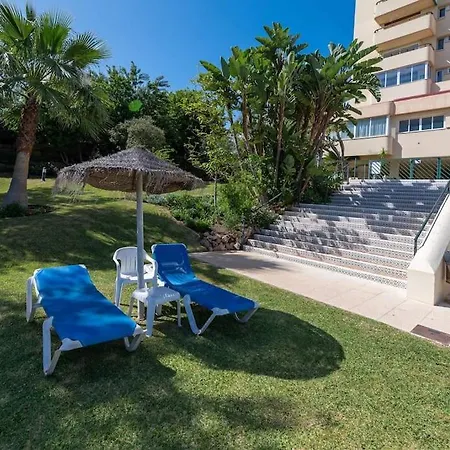 En Elviria Con Vistas Al Mar Apartamento *