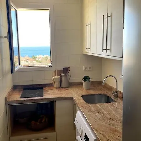 En Elviria Con Vistas Al Mar Apartamento *