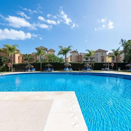 Apartamento En Elviria Con Vistas Al Mar Marbella